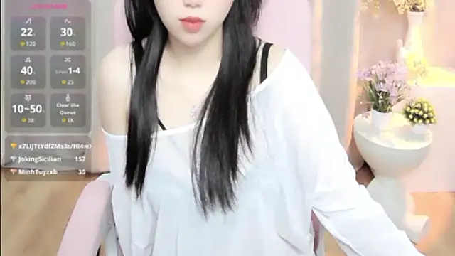 shynana Adlı Modelin Canlı XXX Sohbeti