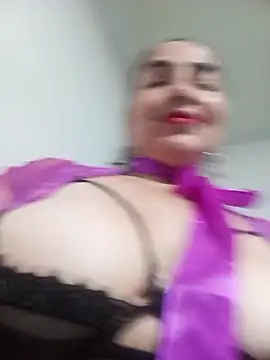 MaryRoze_ Chat XXX in diretta