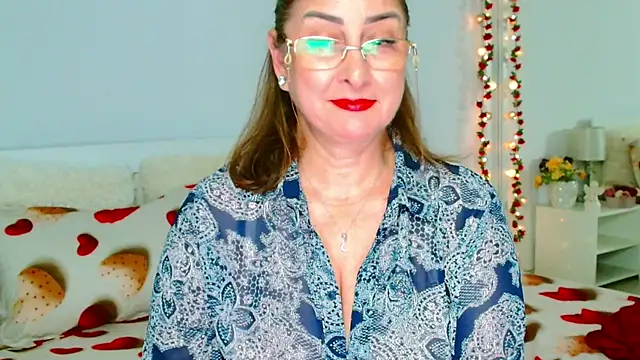 Tyana40 Chat XXX in diretta