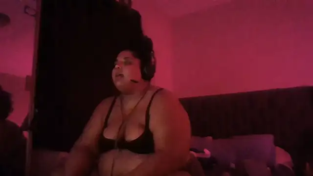 1n0nlythroat's Live XXX Chat