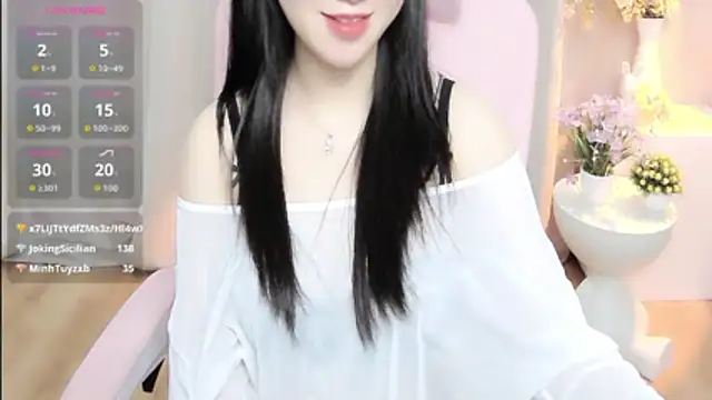 shynana XXX чат на живо