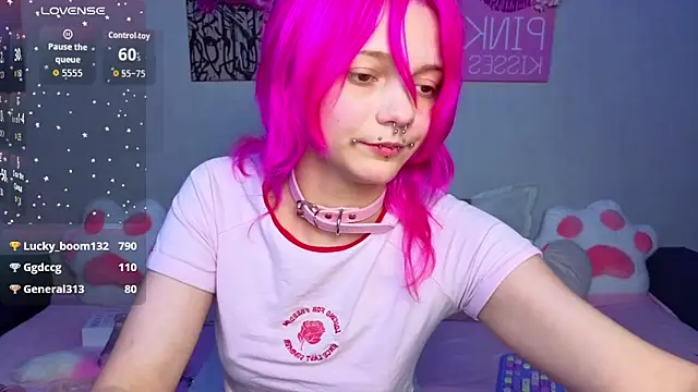 KittieHeart Chat XXX in diretta