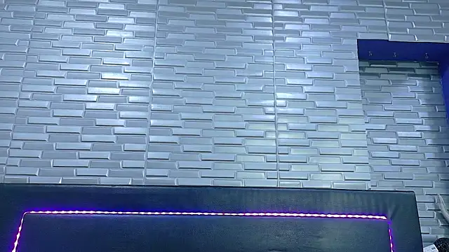 Chat XXX ao vivo de SeraphynLuxora