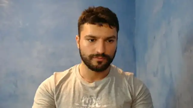alex_blu élő XXX-chatje