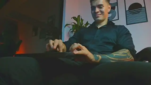 Chat XXX Live ALPHA_DOMINUS_