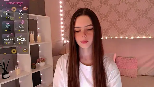 HolyMiax Adlı Modelin Canlı XXX Sohbeti