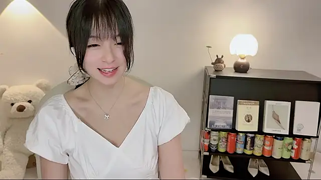 XXX chat uživo modela Onechestnut