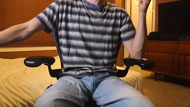 Chat XXX en directo de jjjjjfive