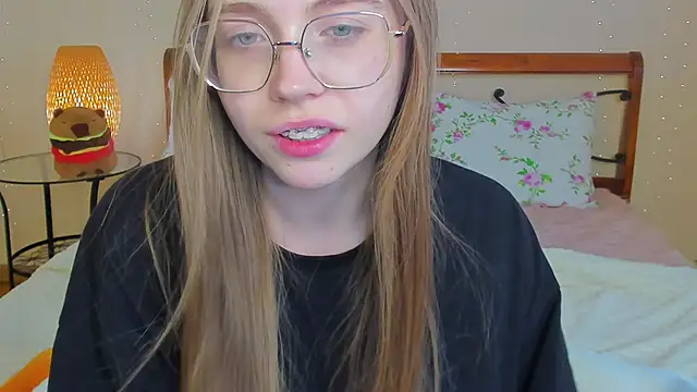 miya_soft Adlı Modelin Canlı XXX Sohbeti