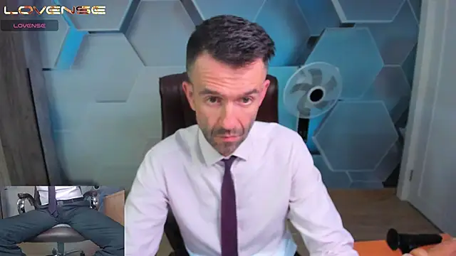 Chat +18 de SteveTiger ao vivo