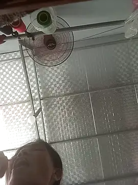 Vieekee 现场XXX聊天