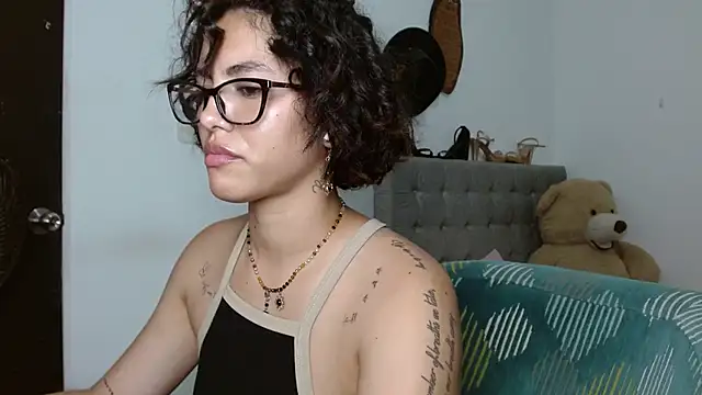 دردشة Sexy_Lia_ الجنسية المباشرة
