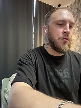 Онлайн чат XXX HermanFire