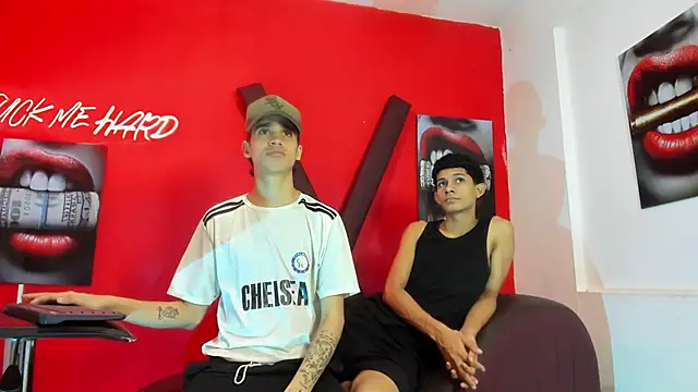 Živý XXX chat TWINKS_BOYSX