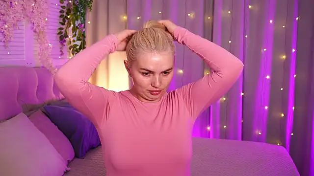AmeliaWeells Chat XXX in diretta
