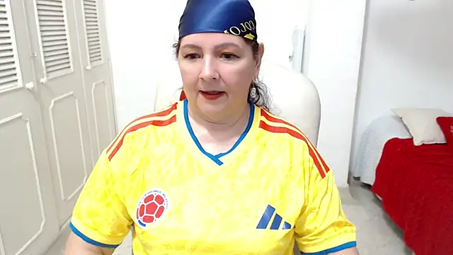 leonela_69 Chat XXX live