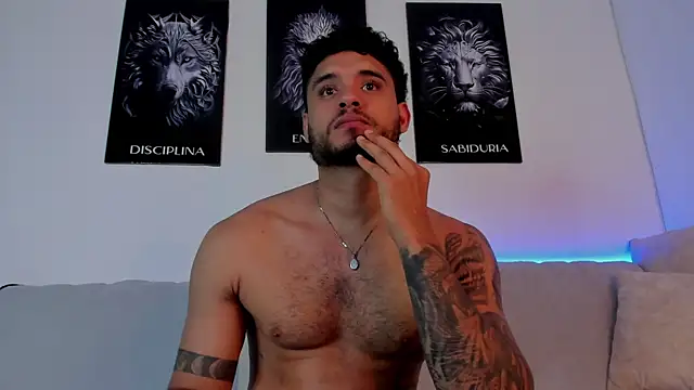 Chat XXX en directo de AUSTINN_TORRES