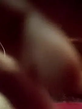 Tu_papi_69_'s Live XXX Chat