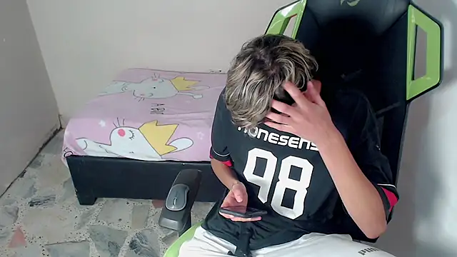 Pablito_junior লাইভ XXX চ্যাট