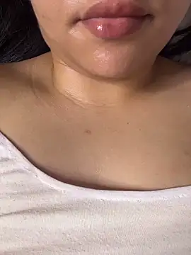 دردشة Miss_nana الجنسية المباشرة