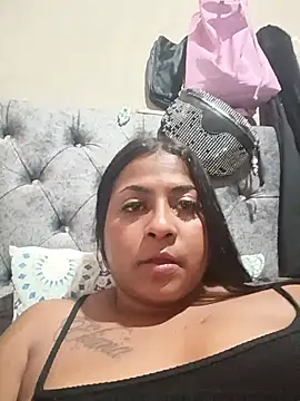 XXX chat uživo modela Giselabrunette25