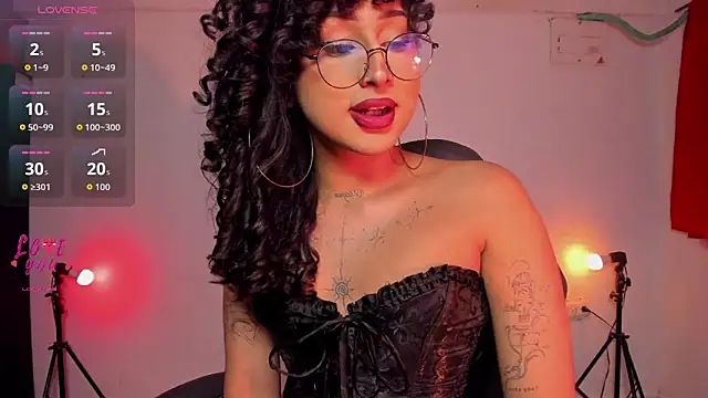 Heka_Prudence Chat XXX in diretta