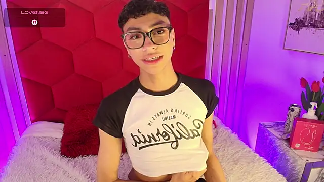 Chatroom XXX en direct de Owen_JP