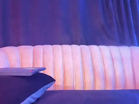 Онлайн чат XXX Tayler_millers_
