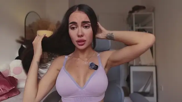 دردشة Lil_Gabby الجنسية المباشرة