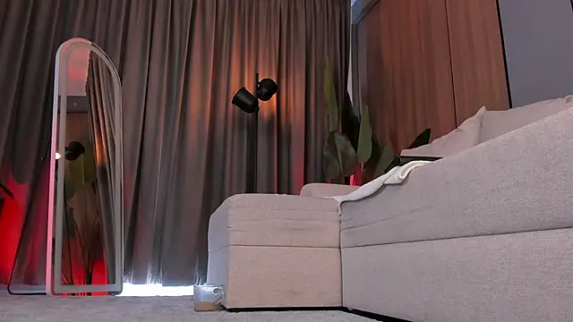 LisaAventi 라이브 XXX 채팅
