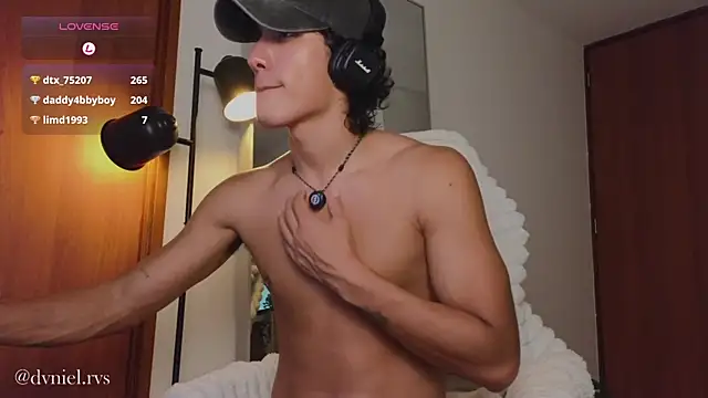 Chatroom XXX en direct de emilio_rivs