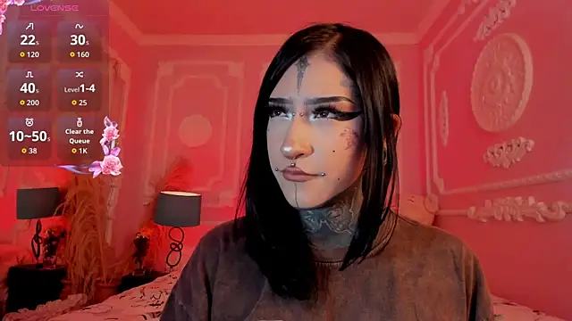 Kat_VonDe's Live XXX Chat