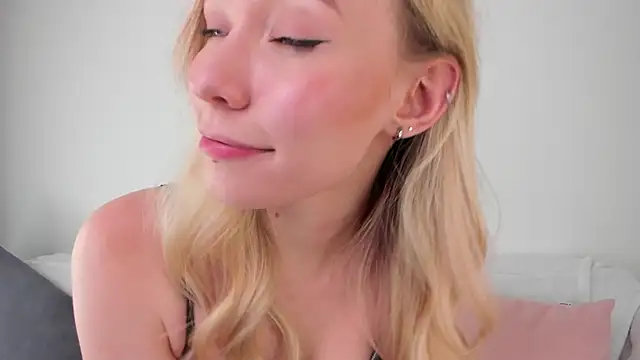 DanaCandy – Naživo XXX chat