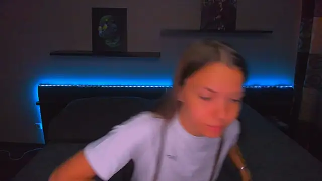 AlexaBarkley 现场XXX聊天