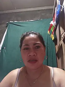 Czat XXX na żywo – SweetChubbyMommy_02
