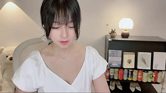 Onechestnut 라이브 XXX 채팅