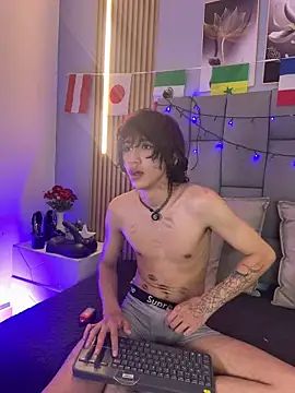دردشة Mika_love_milo الجنسية المباشرة