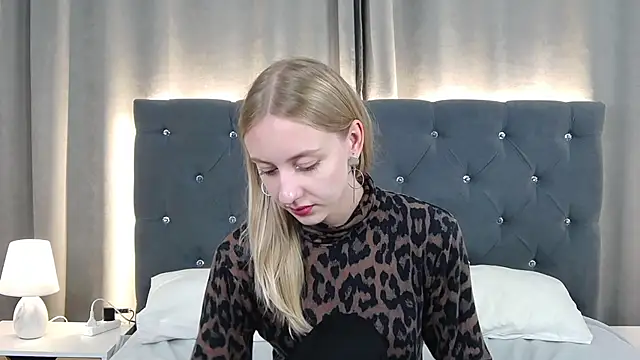 Chat +18 de LirienVexx ao vivo