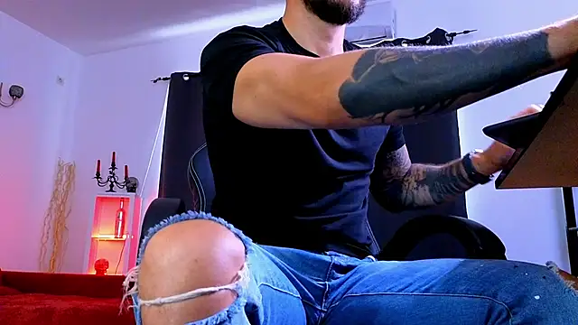 Chat +18 de MightyAaron66 ao vivo