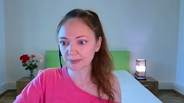 AddictiveLara Live XXX-chat