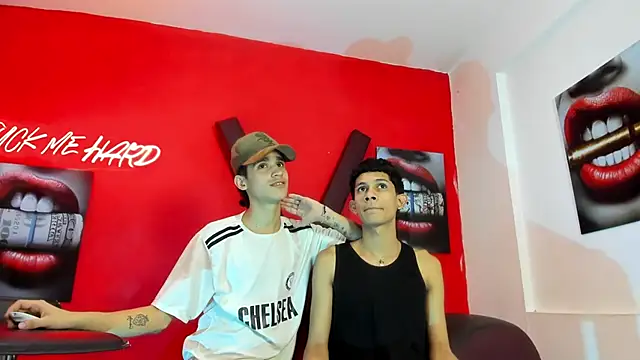 TWINKS_BOYSX Chat XXX in diretta