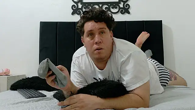 Živý XXX chat PinkQueen23