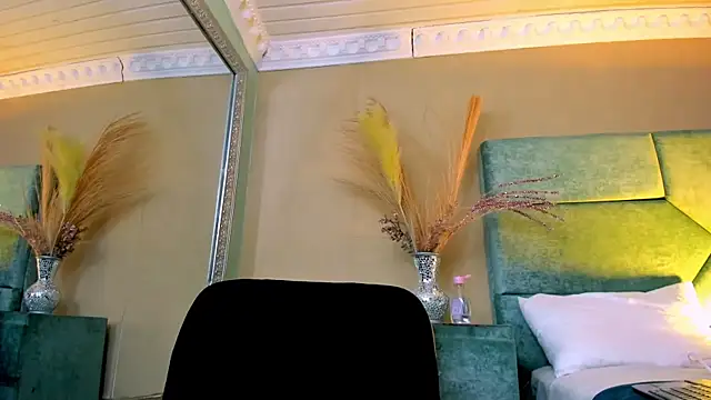 NoaahTylor Chat XXX live