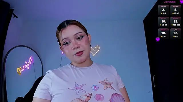 daniela_hornny: онлайн-секс-чат