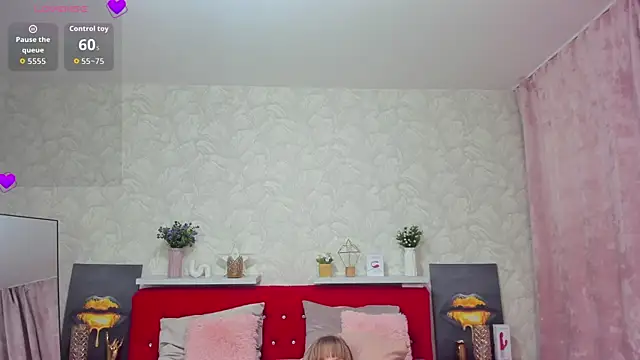 KattyPeachX 现场XXX聊天