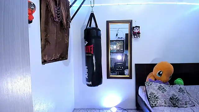 Bull__fit – Naživo XXX chat