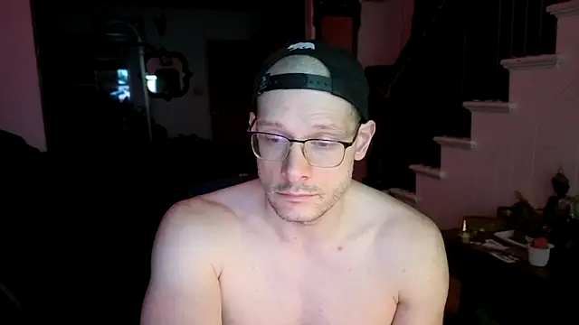 MasterDaddyCool's Live XXX Chat
