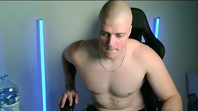 Bigbaald Adlı Modelin Canlı XXX Sohbeti