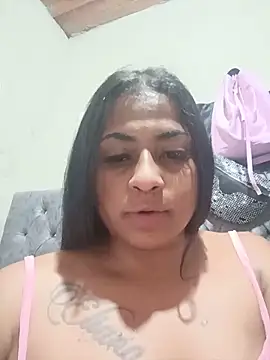 XXX chat uživo modela Giselabrunette25