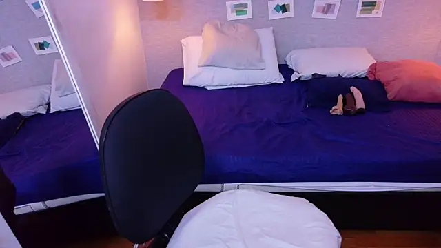kiara_evanss' Live XXX Chat